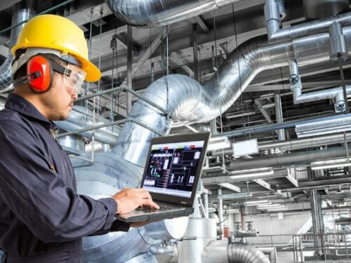 Связаться с нами